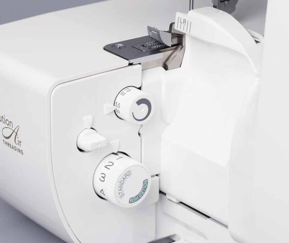 Babylock Acclaim Overlocker