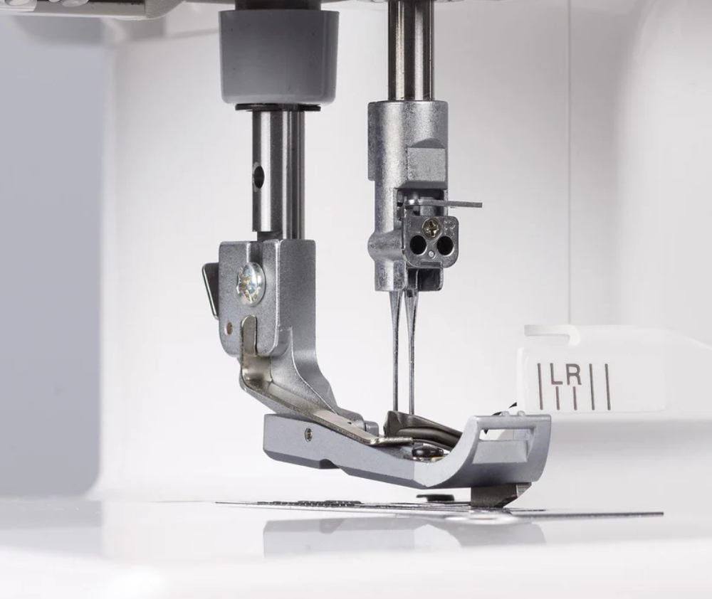 Babylock Acclaim Overlocker