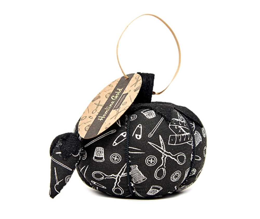Pin_Cushion_-_Notions_Print_SOJI0ERI2740.jpg