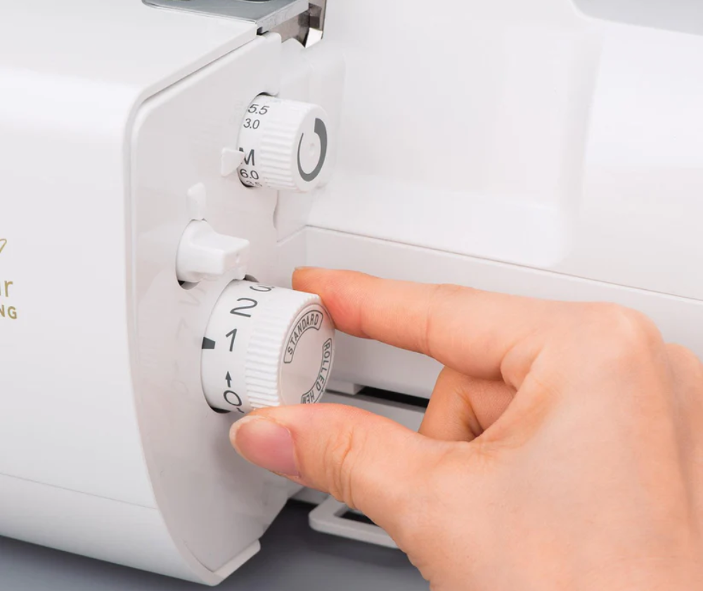 Babylock Gloria Overlocker/Coverseamer