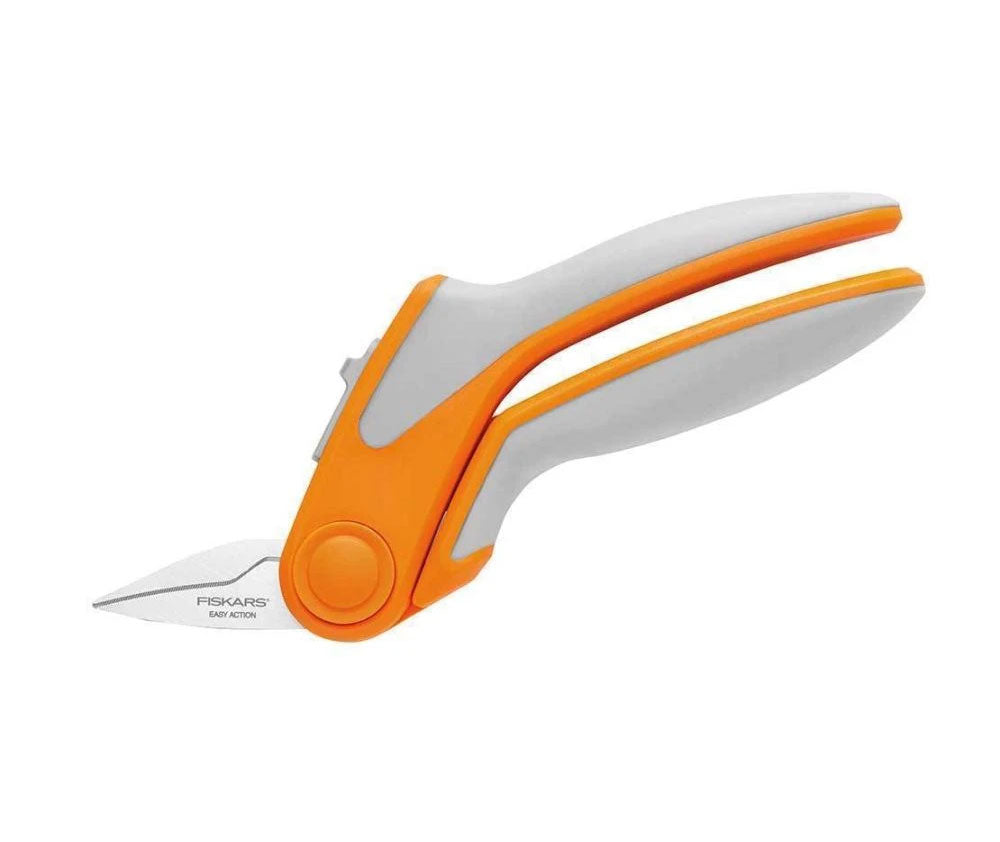 Fiskars Easy Action Rag Quilt Snip for Tabletop Cutting Gen 2