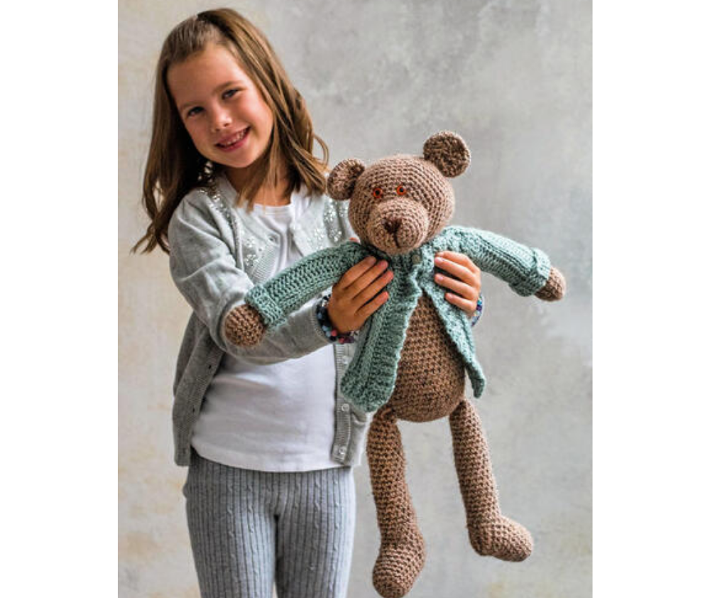 Holland Designs Crochet Pattern Dressed Up Bears - HDP061