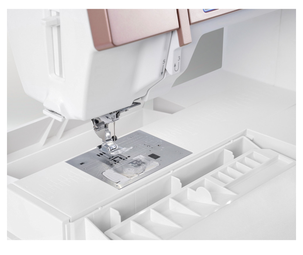 Janome Memory Craft 9410QC Sewing Machine