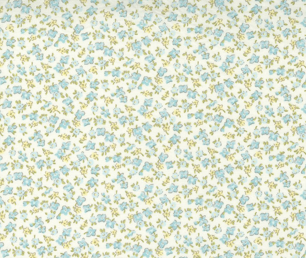 Cottage Linen Closet 100% Cotton Fabric - 10cm Increments