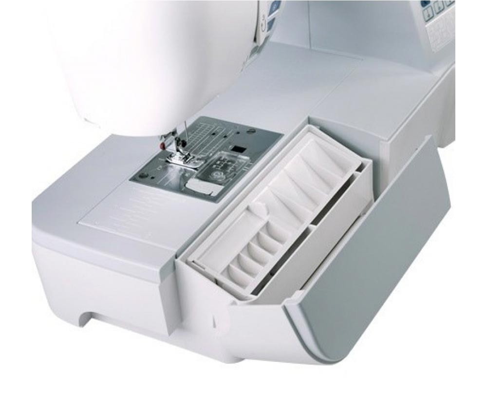 Janome Skyline S3 Sewing Machine - *Ex Demo*
